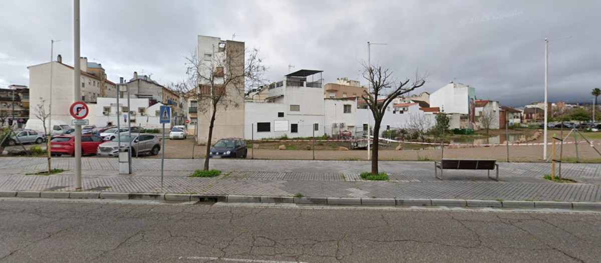 Solar de Miraflores donde el Ayuntamiento construirá 74 alojamientos para jóvenes