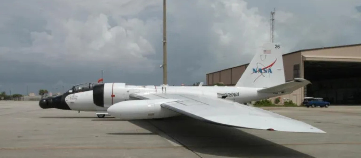 Uno de los aviones de gran altitud WB-57 de la NASA transportará un conjunto de cámaras