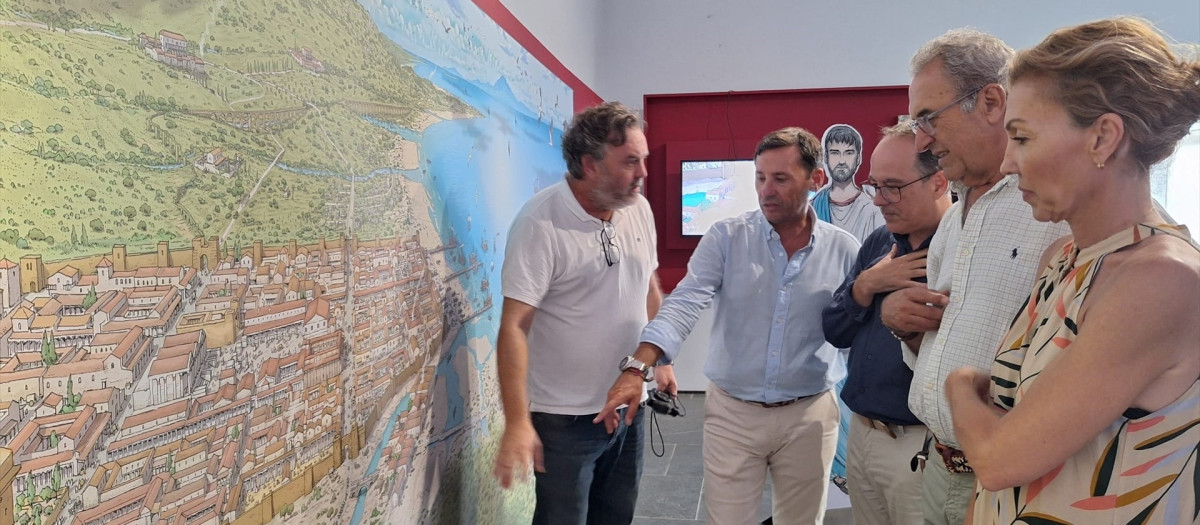 Javier Ros, Tania Barcelona y el alcalde de Tarifa en la reapertura del Museo de Baelo Claudia.

REMITIDA / HANDOUT por JUNTA DE ANDALUCÍA
Fotografía remitida a medios de comunicación exclusivamente para ilustrar la noticia a la que hace referencia la imagen, y citando la procedencia de la imagen en la firma
28/7/2026
