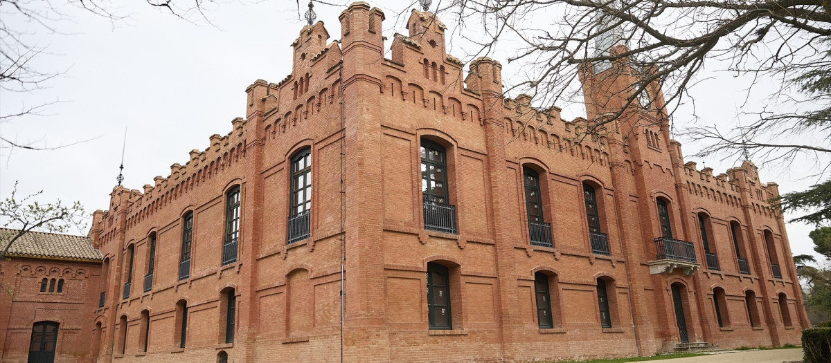 Fachada del Palacio de la Quinta de Torre Arias