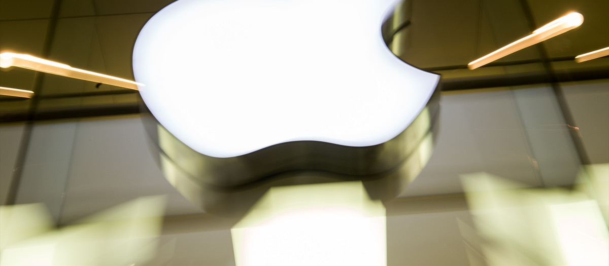 (Foto de ARCHIVO)
FILED - 17 February 2016, Munich: A general view of the Apple logo on the facade of the Apple store in Munich. Ming-Chi Kuo, an analyst who specializes in tracking the performance of the American electronics company Apple ruled out the company's introduction of augmented reality glasses before 2022 at the earliest. Photo: Peter Kneffel/dpa

17/2/2016 ONLY FOR USE IN SPAIN