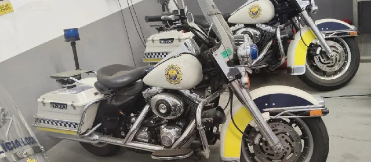 Imagen de las motos Harley Davidson de la Policía Local de Valencia.