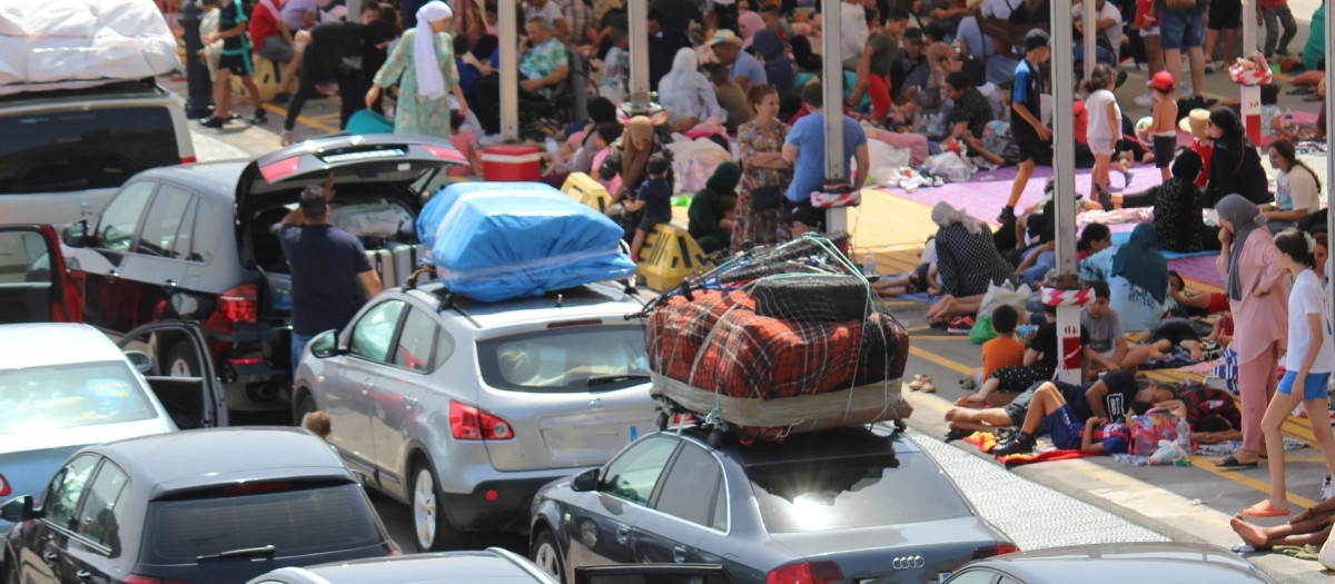 La Operación Paso del Estrecho mueve 3,5 millones de personas y casi 900.000 coches