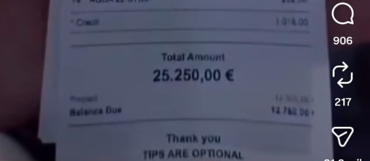La imagen de un ticket atribuido a Hï Ibiza por un importe de 25.250 euros se ha viralizado en redes sociales.