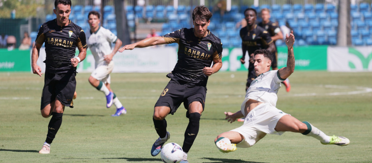 Eder García en el partido del Córdoba ante el Almería