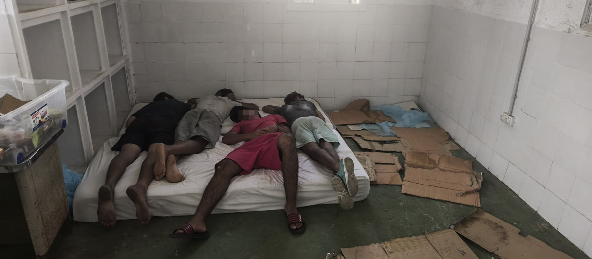Imagen de las condiciones en las que están siendo acogidos los menores inmigrantes en el centro de protección de La Purísima de Melilla
