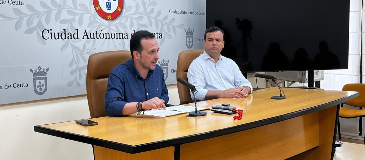 Vox exige al PP entrar en el gobierno de Ceuta y señala también a Vivas por su responsabilidad en la crisis migratoria.

El líder de Vox en Ceuta, Juan Sergio Redondo, ha exigido al PP que su formación entre en un gobierno de coalición en la ciudad autónoma, tal y como ocurre en otras comunidades, y ha señalado a Juan Jesús Vivas como responsable también de la crisis migratoria al haber "respaldado" las políticas del Gobierno de Pedro Sánchez.

POLITICA 
VOX CEUTA