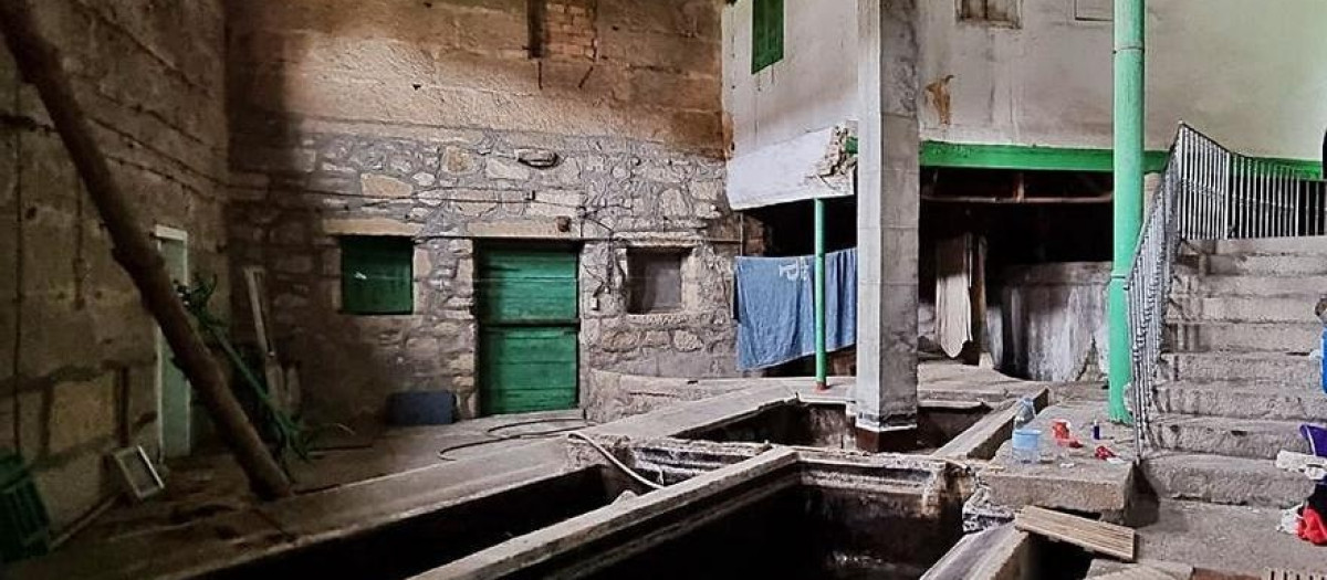 Interior de la Casa de Baños de Orense

REMITIDA / HANDOUT por APATRIGAL
Fotografía remitida a medios de comunicación exclusivamente para ilustrar la noticia a la que hace referencia la imagen, y citando la procedencia de la imagen en la firma
18/8/2026