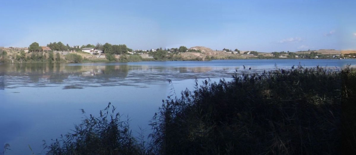 Vista panorámica del pantano de Utxesa
