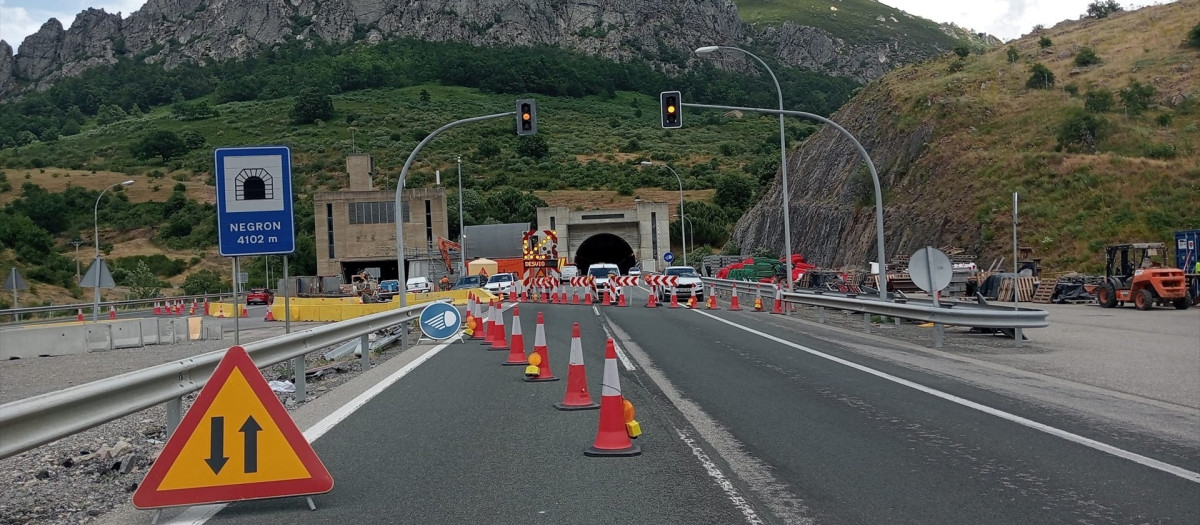 Obras en el túnel del Negrón