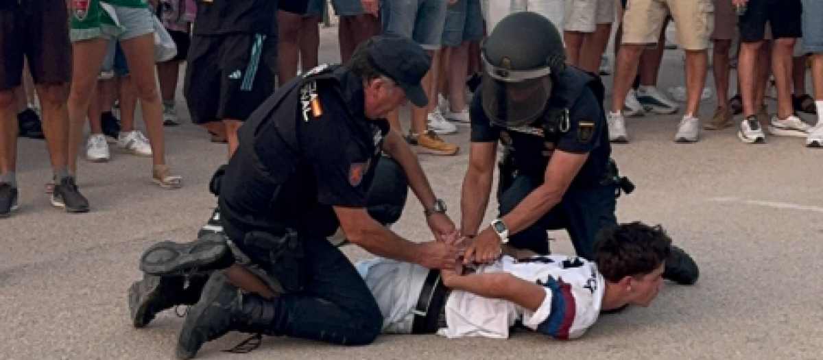 El ultra del Barcelona detenido por la Policía