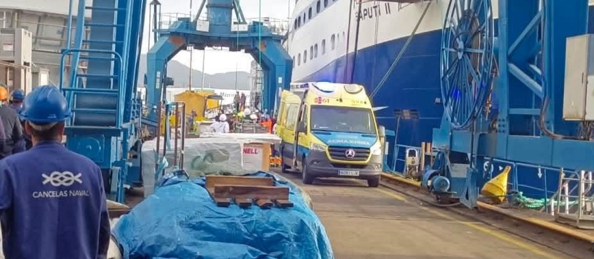 Trasladado un trabajador tras caerse de una altura de ocho metros en el astillero Freiro en Vigo.

CEDIDA/EUROPA PRESS
24/8/2026
