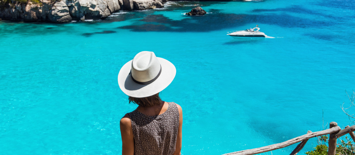 Menorca y su indescriptible azul