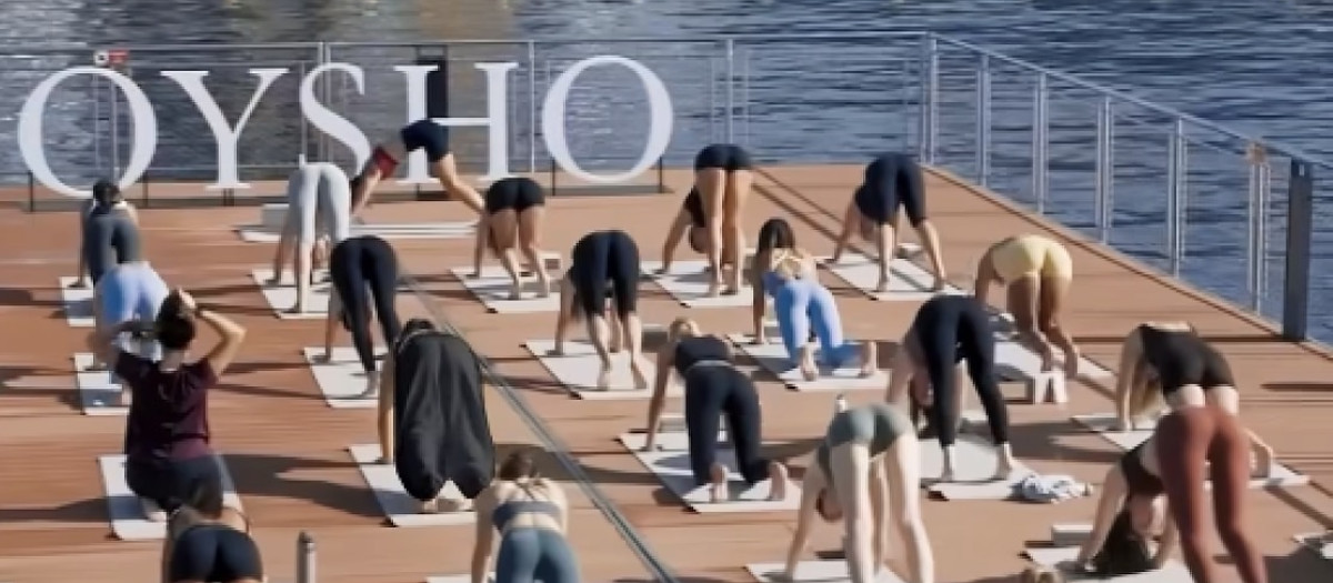 Una marca de Inditex sorprende en A Coruña con su última iniciativa: una plataforma flotante sobre el mar