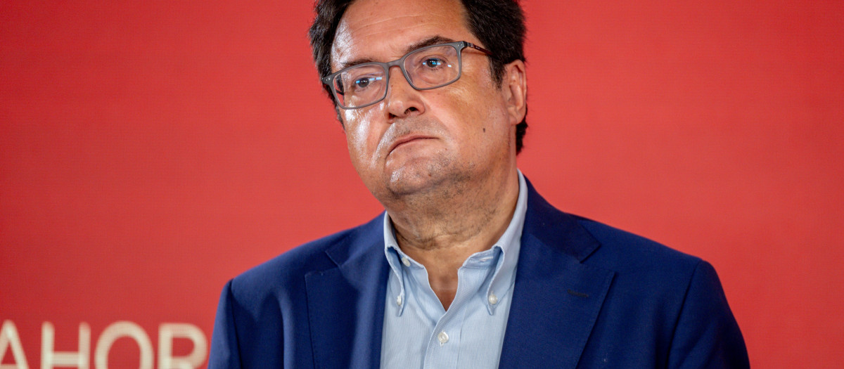 El secretario general del PSOE de Madrid y ministro para la Transformación Digital y de la Función Pública, Óscar López