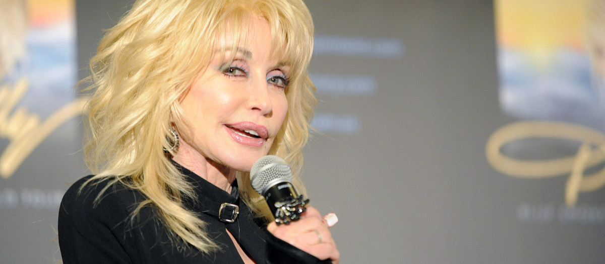 La cantante y actriz Dolly Parton falleció este martes