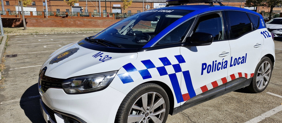 Un coche de la Policía Local de Palencia, en una imagen de recurso