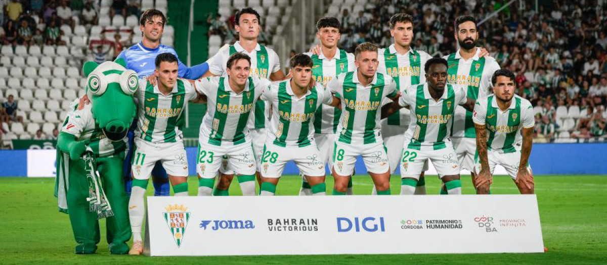 El once inicial cordobesista ante el Granada