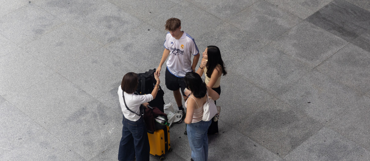 Así puedes conseguir una de las becas de Amancio Ortega para estudiar Bachillerato gratis en EE.UU. o Canadá