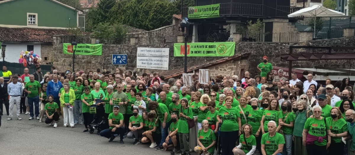 Manifestación en Arenas de Cabrales el pasado lunes