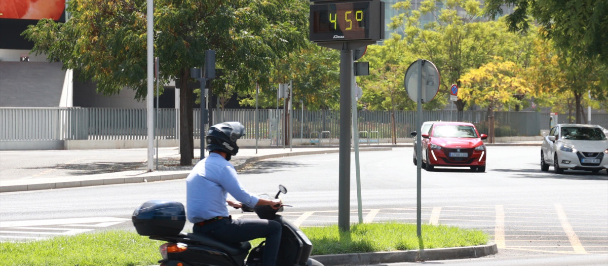 Jornada de intenso calor en Sevilla