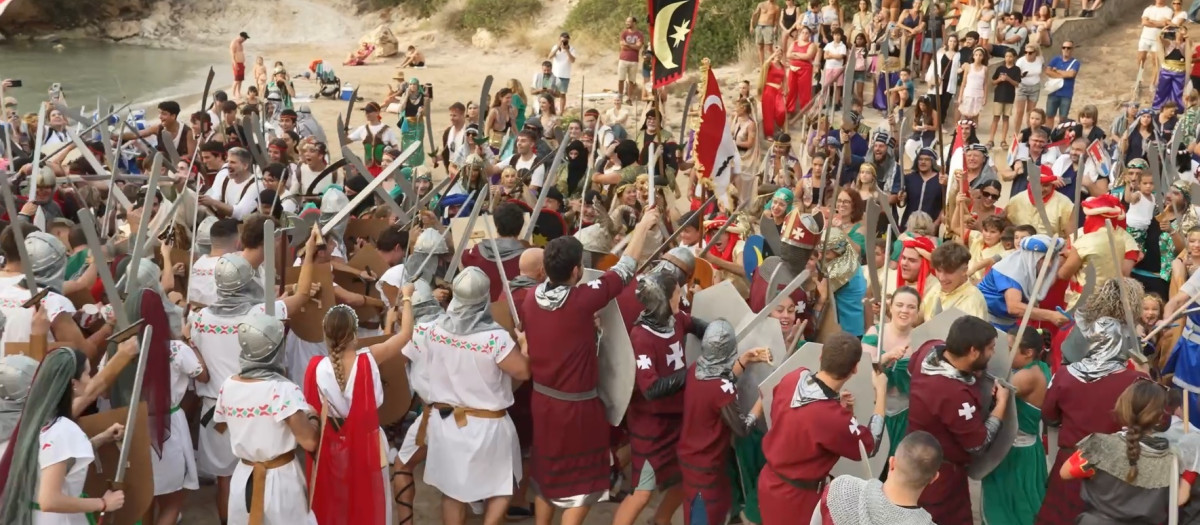 Más de 1.500 personas desfilarán este sábado en Santa Ponça para recrear el desembarco del Rei en Jaume.