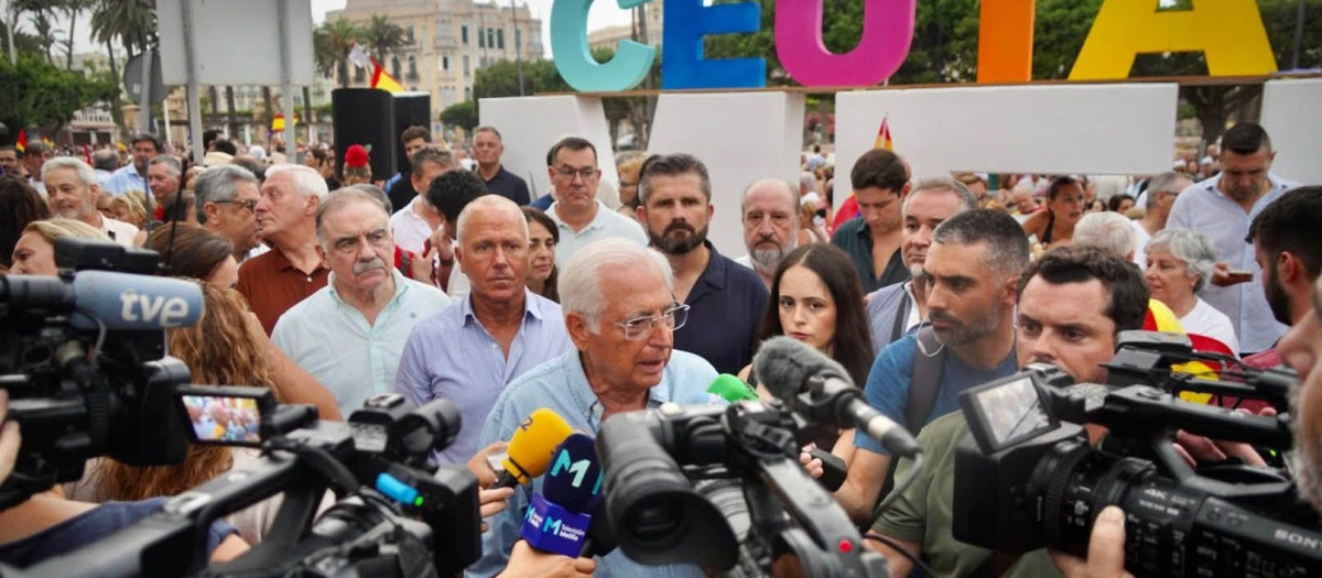 El presidente de la Ciudad Autónoma de Melilla, Juan José Imbroda, en una declaración a los medios