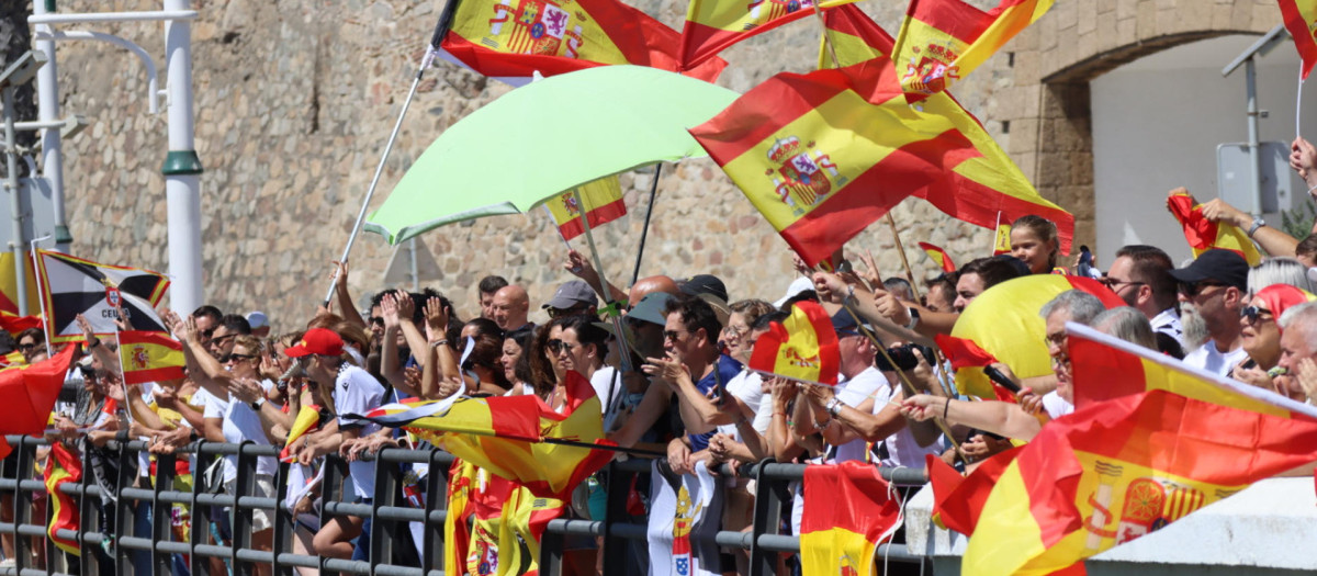 Concentración en las inmediaciones del puerto de Ceuta