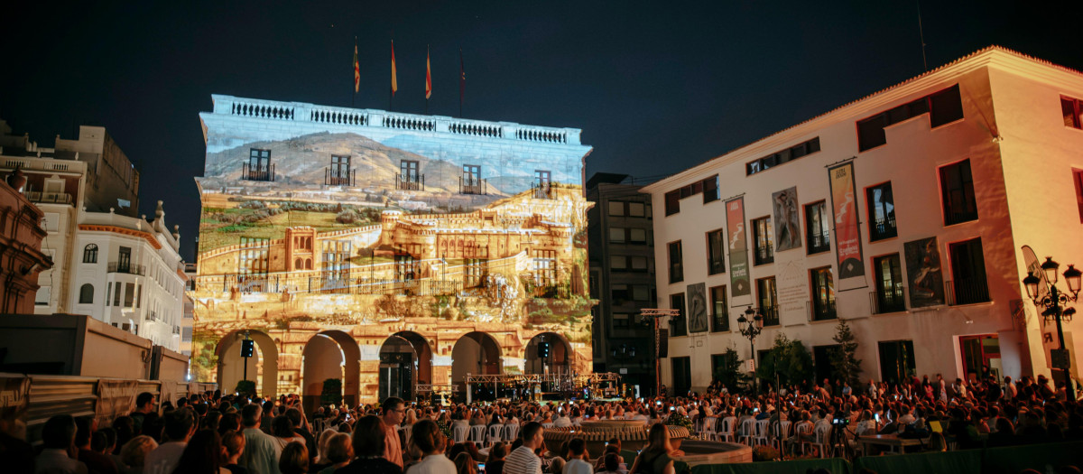 Imagen del videomapping del 775 Aniversario de la ciudad