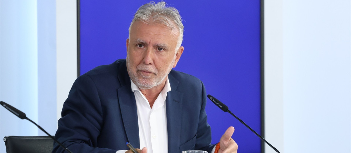 El ministro de Política Territorial y Memoria Democrática, Ángel Víctor Torres