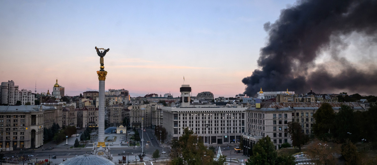 Vista panorámica de Kiev tras el último bombardeo ruso