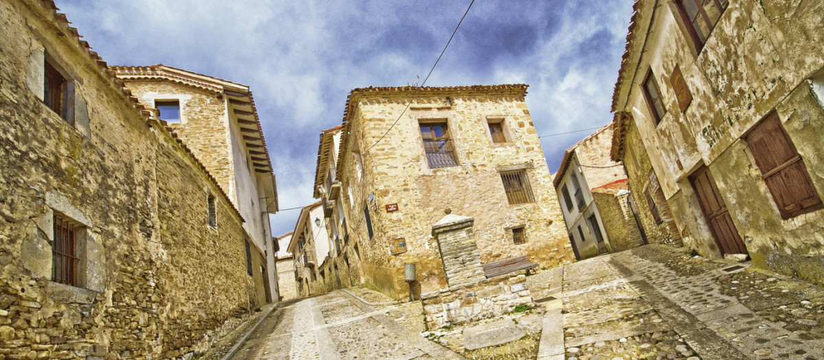 Arquitectura medieval en Yanguas (Soria)