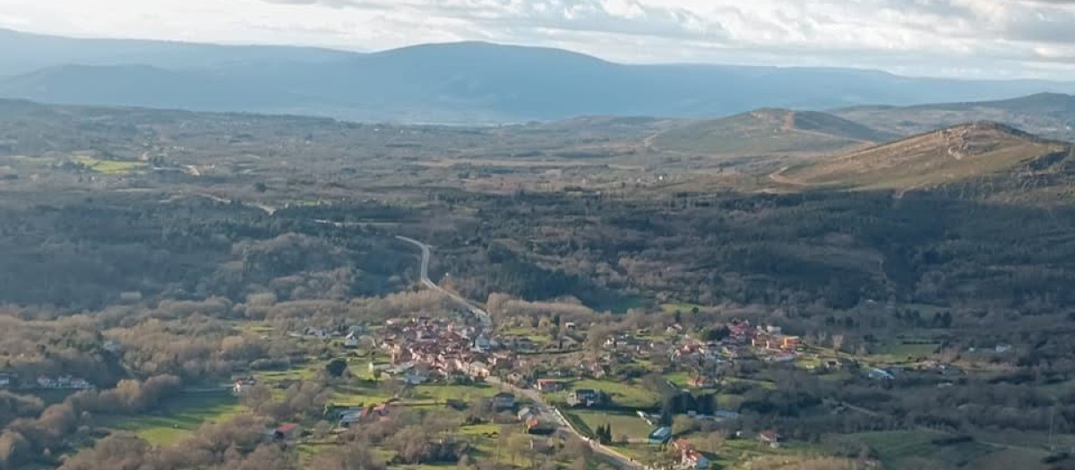Un hombre mayor se pierde con su coche en un monte de Orense y acaba localizado junto a Portugal