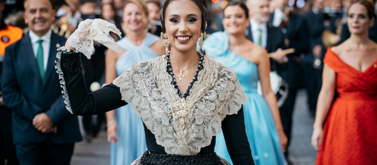 Imagen de la Reina de las Fiestas de Castellón