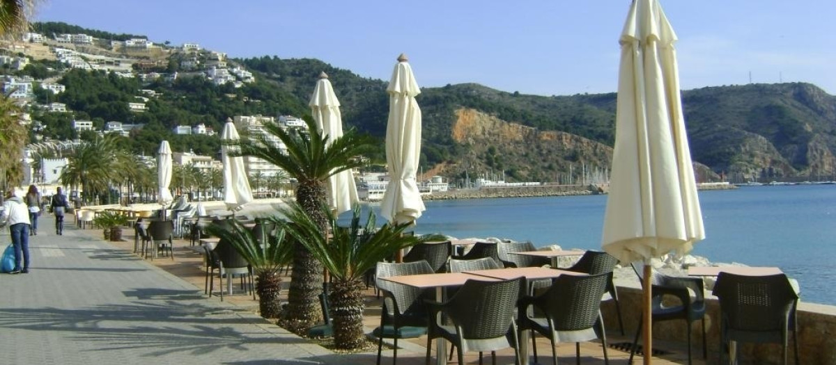 Imagen de una playa de Jávea