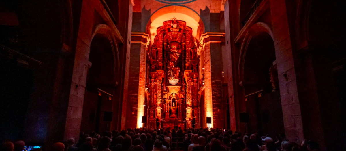 El festival que convierte Santiago en un imán internacional