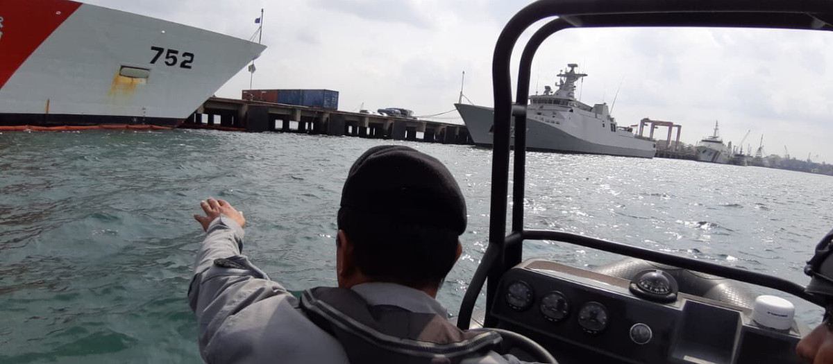 Operativo de la Guardia Costera de Indonesia