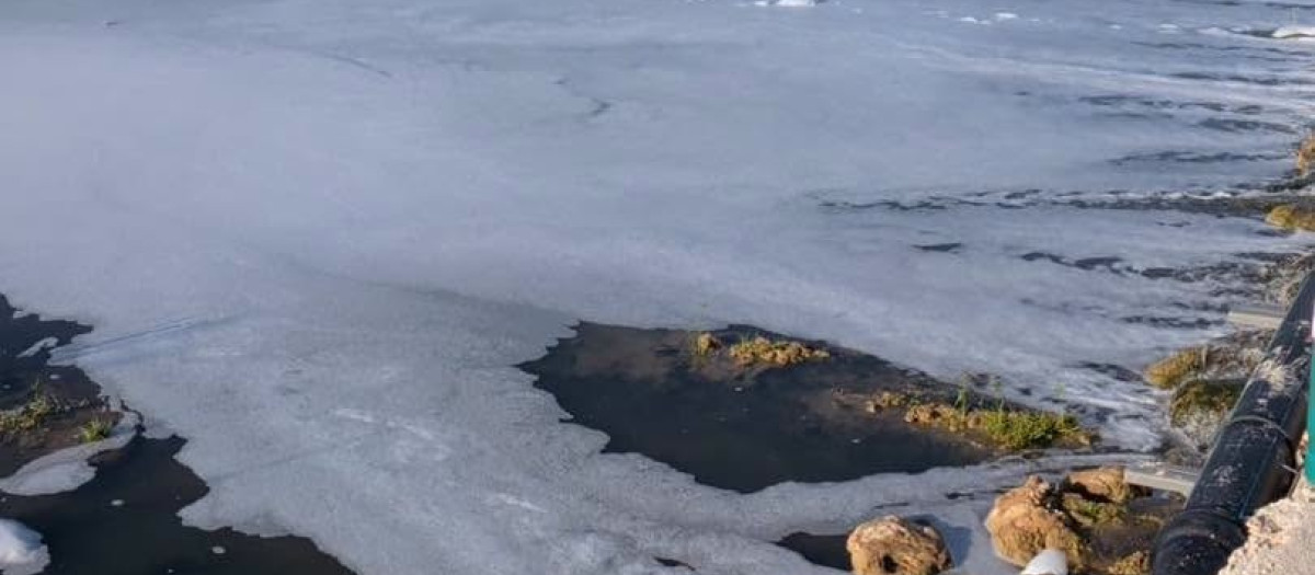 Imagen del vertido del río Magro