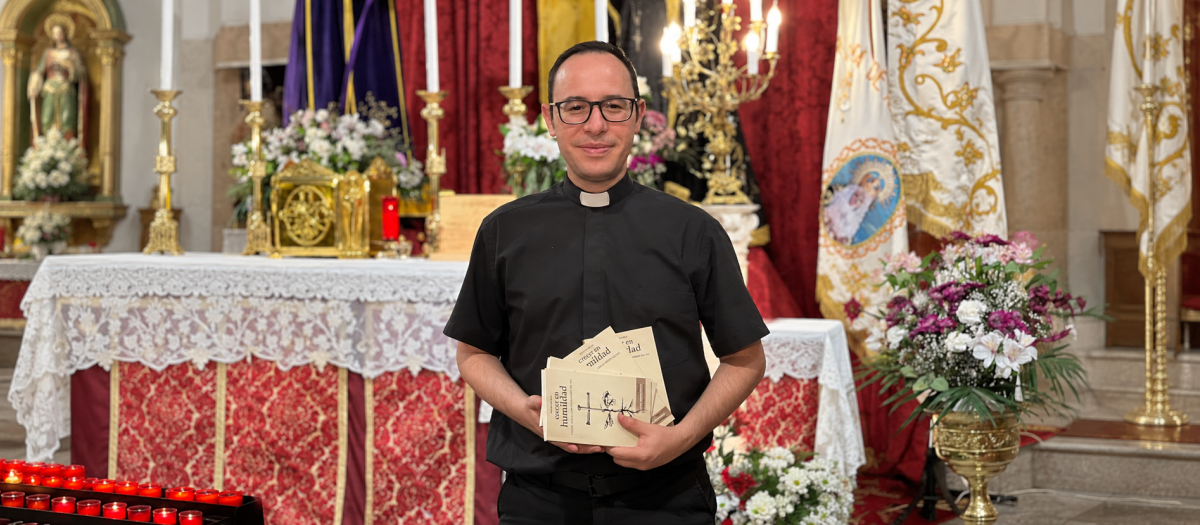 Álvaro Serrano presenta su libro 'Crecer en humildad'