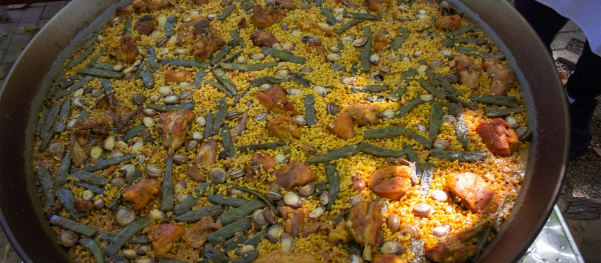 Una de las paellas del concurso