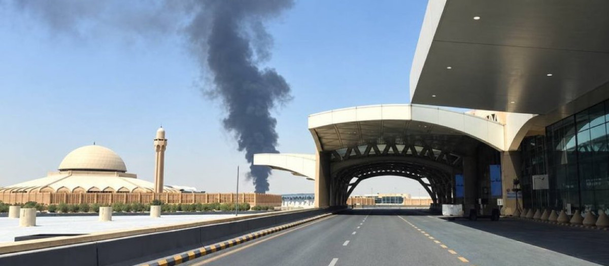 El aeropuerto de Riad, ayer