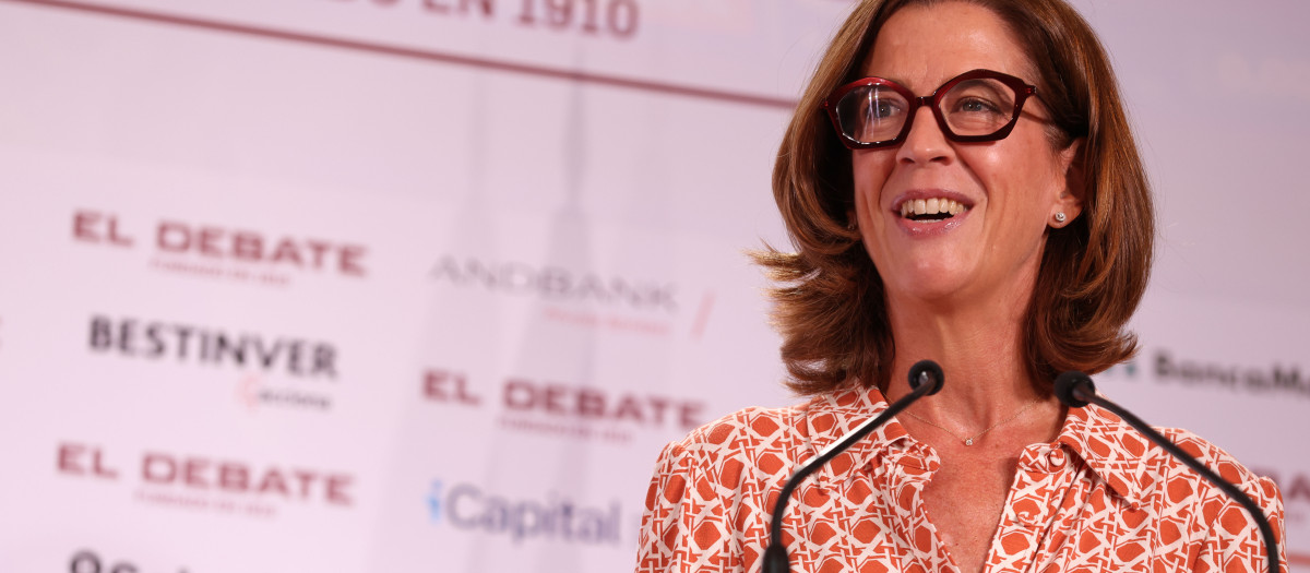 Alejandra Kindelán, presidenta de la Asociación Española de Banca y de la Fundación AEB en la IV Jornada Financiera de El Debate