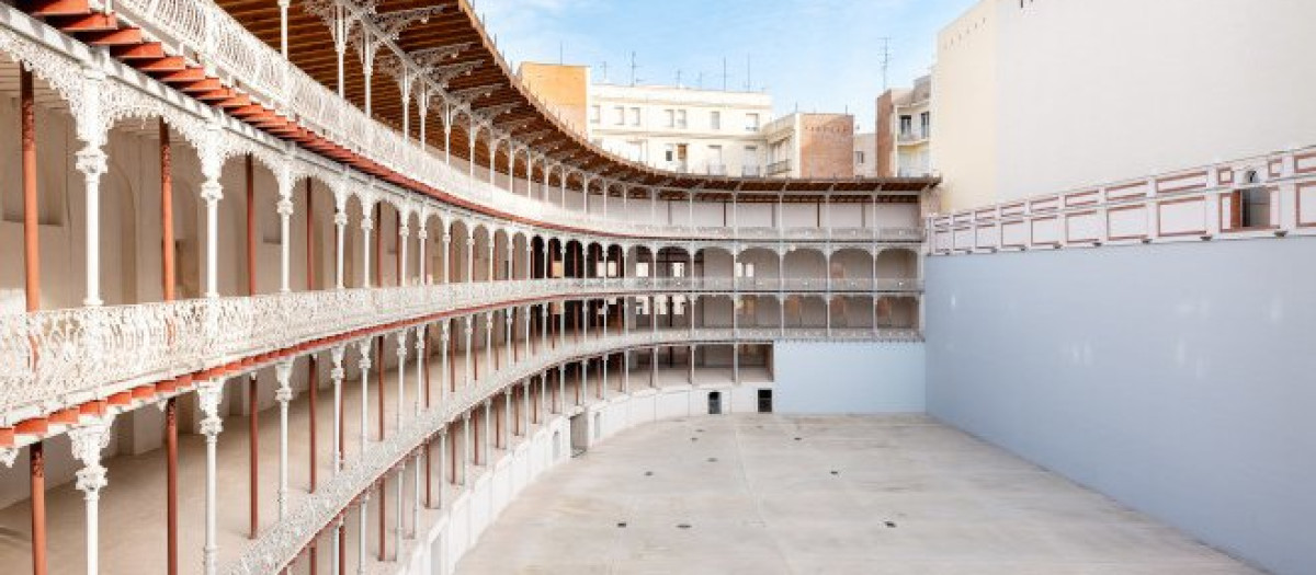 Frontón Beti Jai