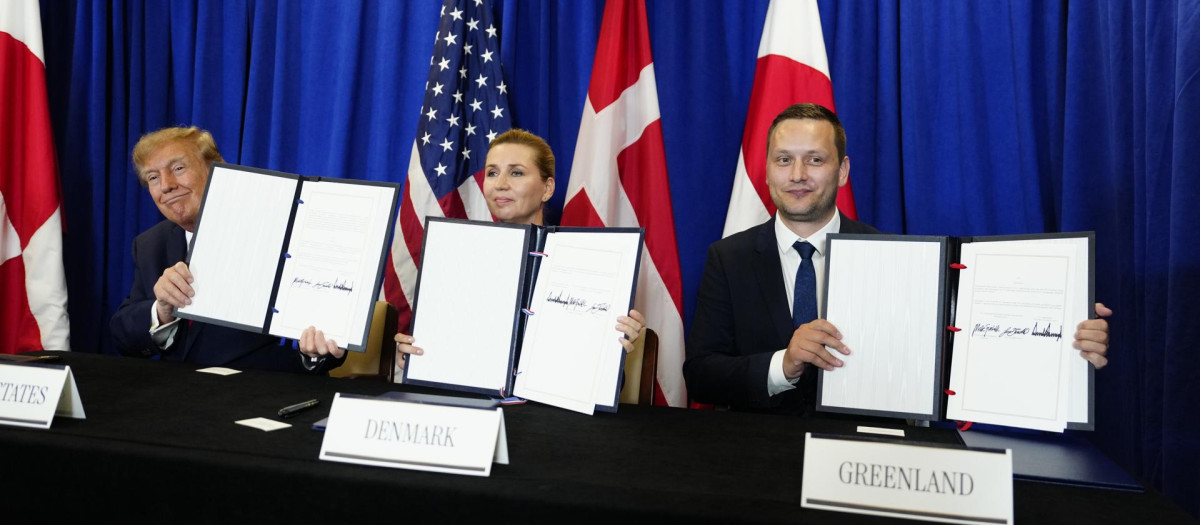 l presidente de Estados Unidos, Donald Trump, la primera ministra de Dinamarca, Mette Frederiksen, y el primer ministro de Groenlandia, Jens-Frederik Nielsen,