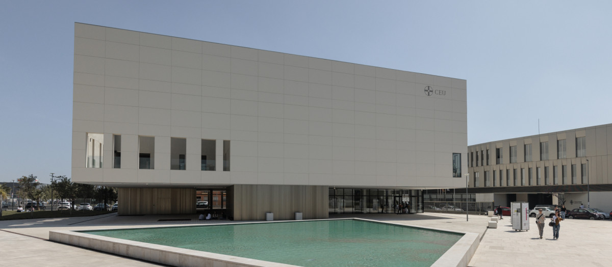 Imagen de archivo del campus de veterinaria