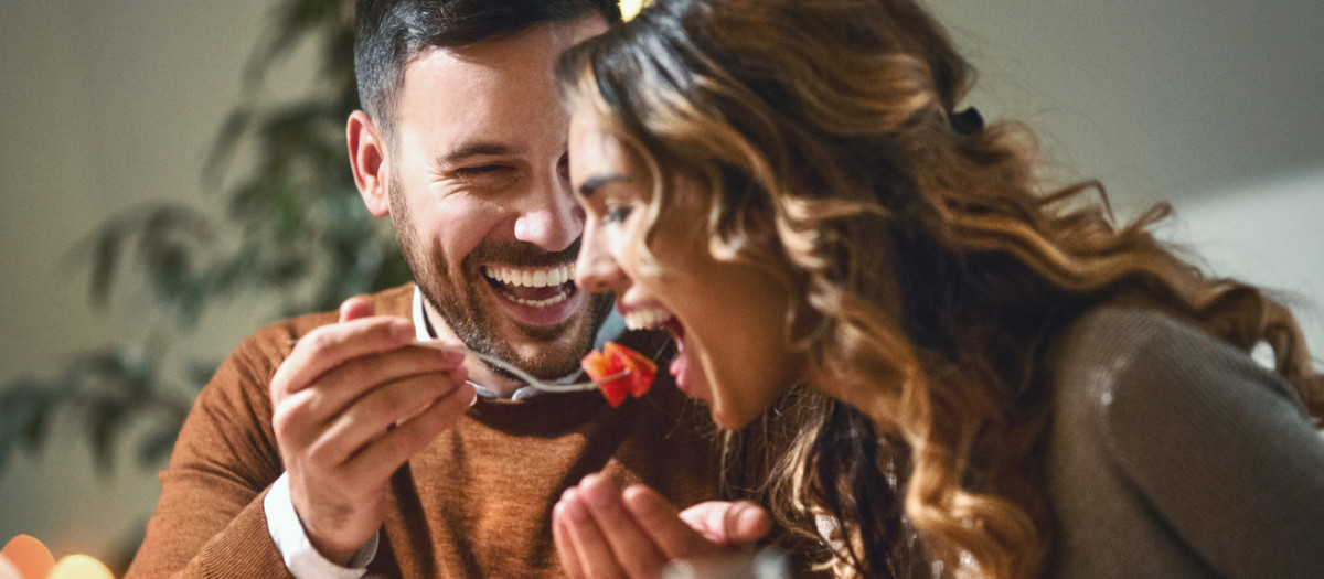 La salud metabólica puede verse influenciada por quién nos acompaña en la mesa
