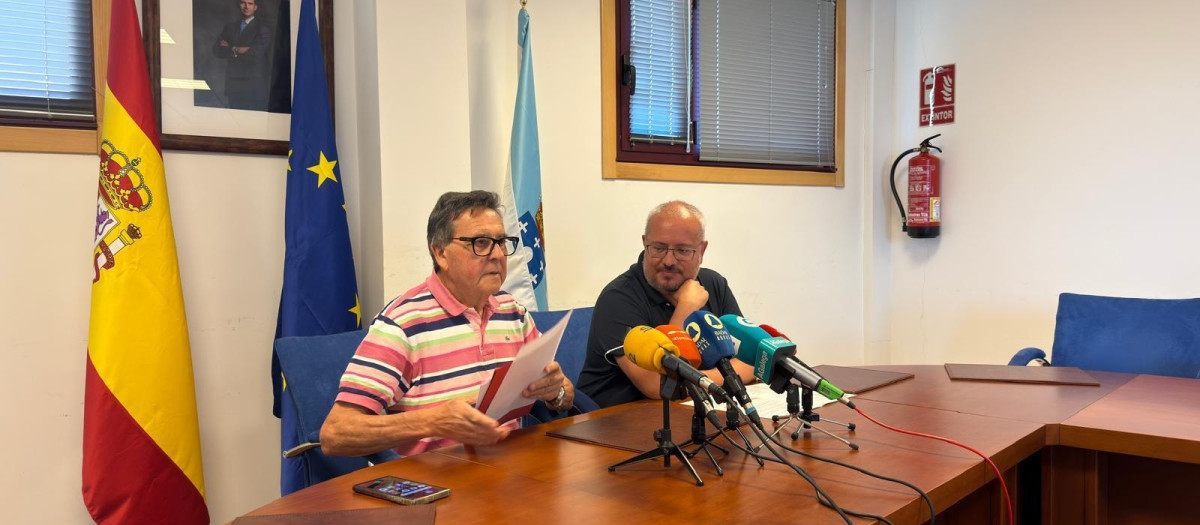 Los alcaldes de Ribadavia y Carballeda de Avia, César Fernández (PP) y Luis Milia (PSOE)

REMITIDA / HANDOUT por REMITIDO AYUNTAMIENTOS
Fotografía remitida a medios de comunicación exclusivamente para ilustrar la noticia a la que hace referencia la imagen, y citando la procedencia de la imagen en la firma
24/9/2026