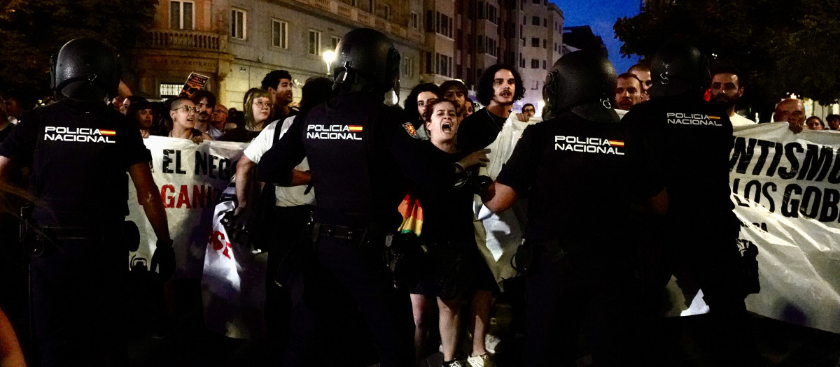 Concentración en contra de los desahucios en Valladolid