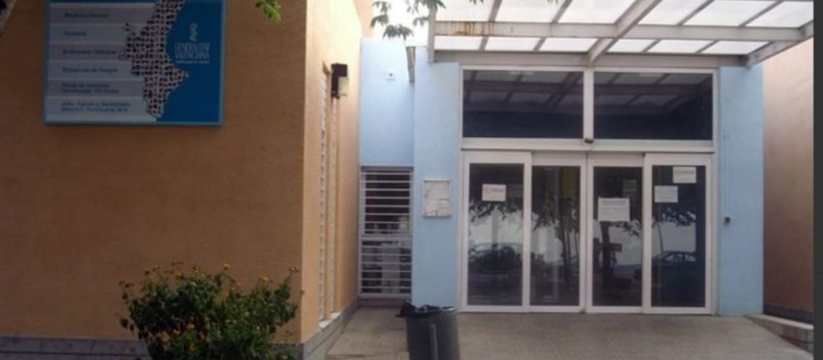 Imagen de archivo de un centro de salud en la localidad valenciana de Gandía