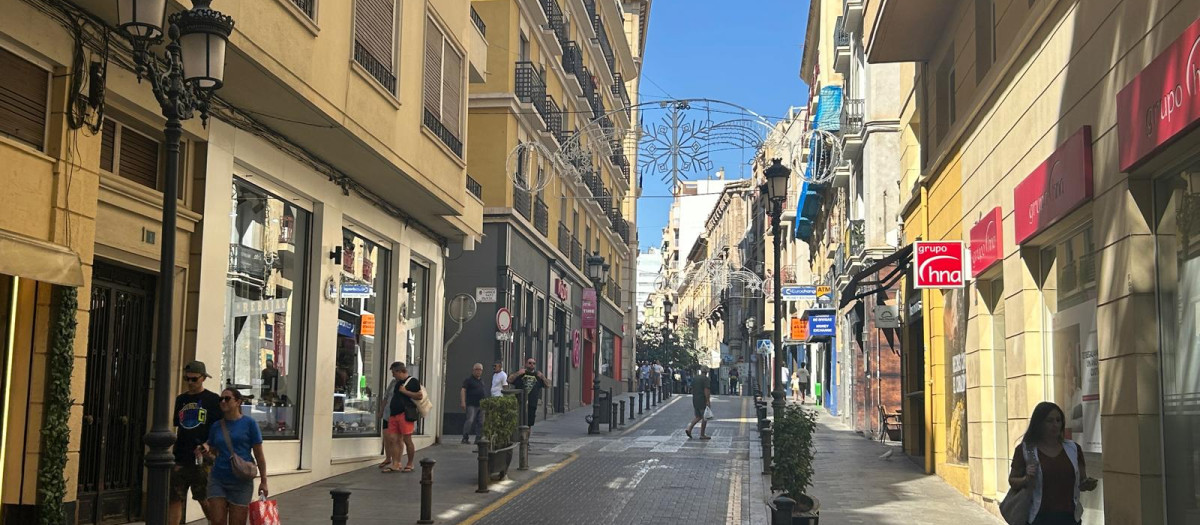 Imagen de archivo de una calle de Alicante.